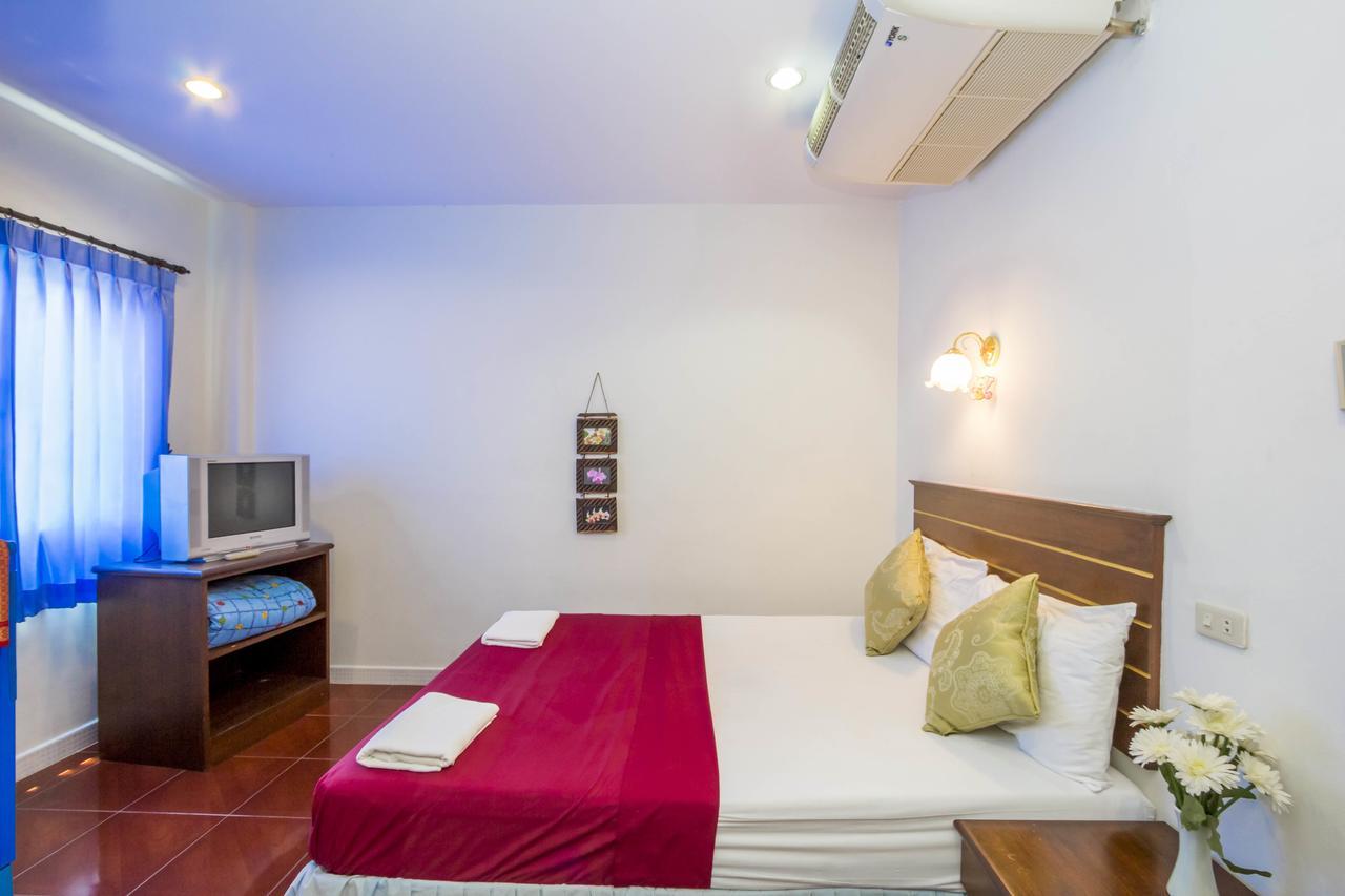 191Inn Patong Esterno foto