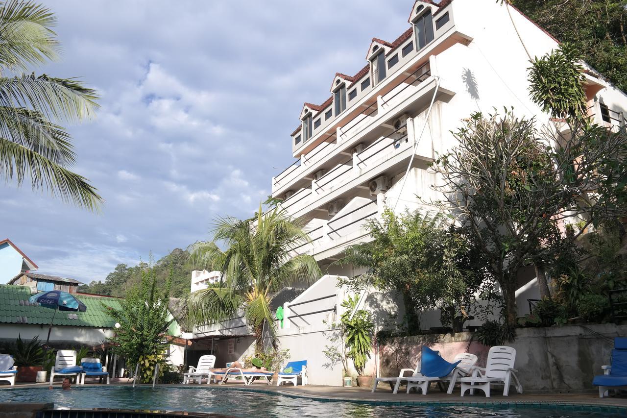 191Inn Patong Esterno foto