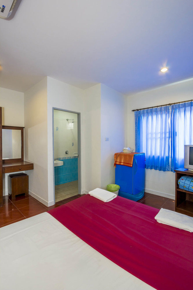 191Inn Patong Esterno foto