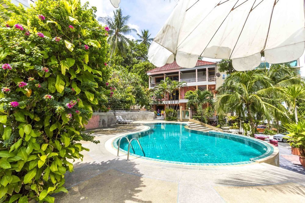191Inn Patong Esterno foto